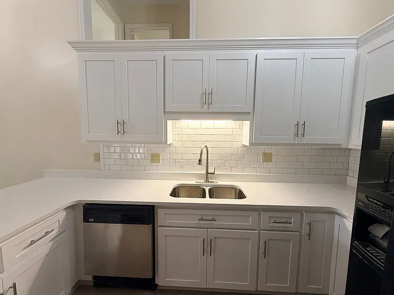 2124 Northwood Cir — Photo 66