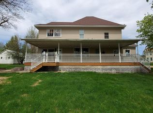 674 2nd St, Dawson, MN 56232