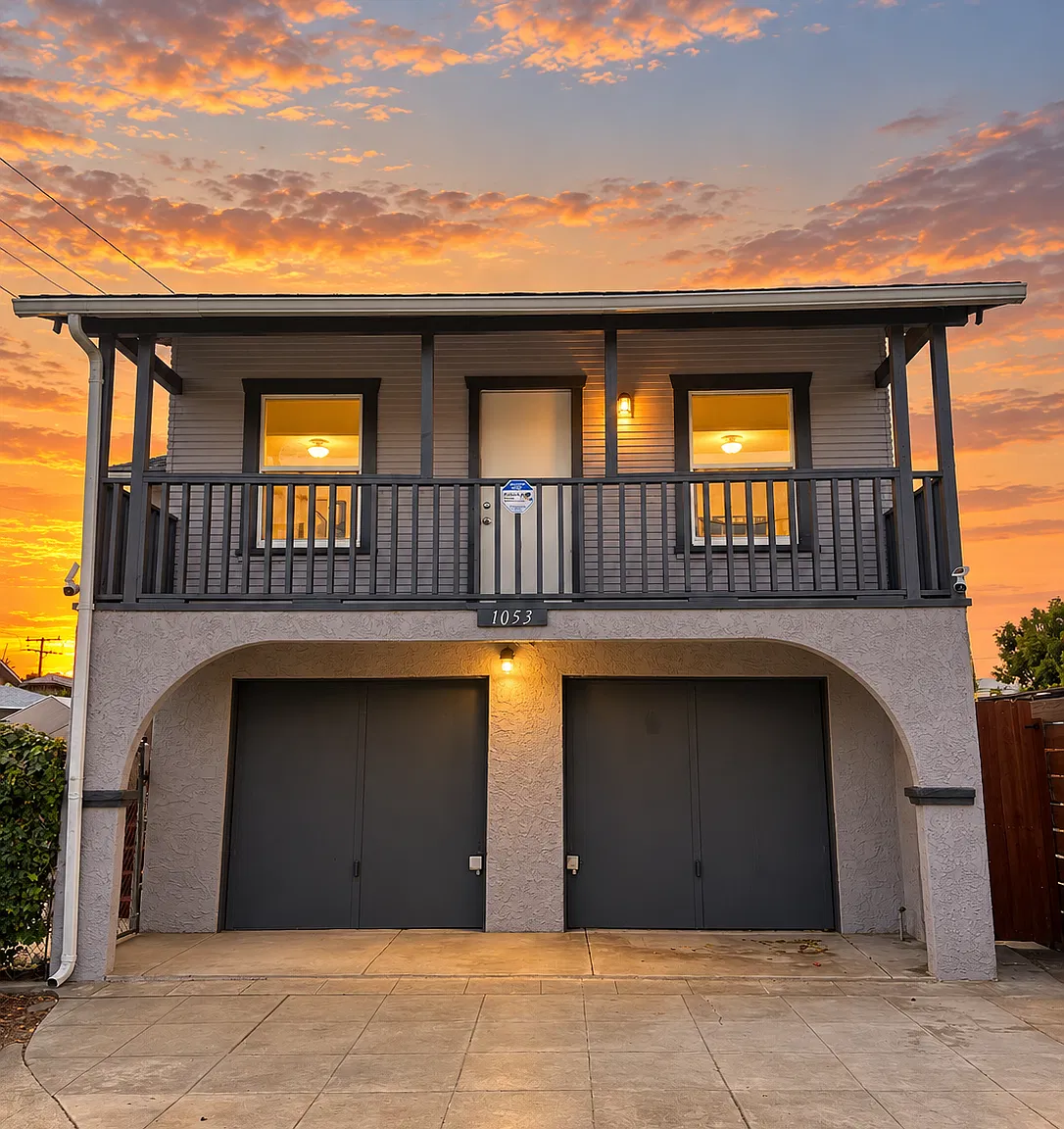 4 bed, 2000 sqft, $3,590 — Photo 1