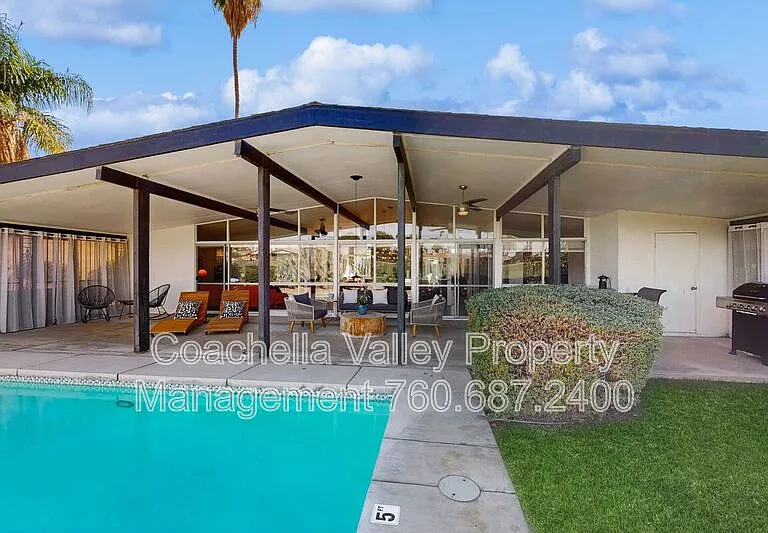 43709 Louisiana St — Photo 23