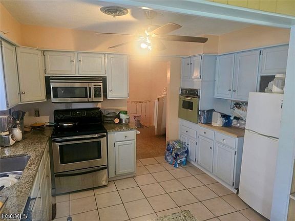5th image of 2705 Sheringham Rd #W