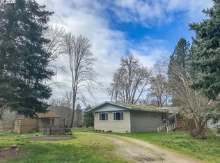 2294 Azalea Glen Rd, Glendale, OR 97442