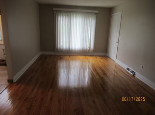 105 Loomis Ave #105, Des Moines, IA 50315