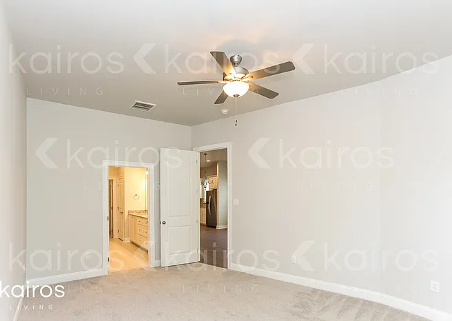 15713 Boothy Ln — Photo 8