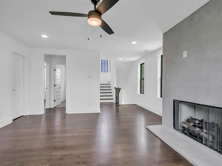 1114 Leland Ave — Photo 27