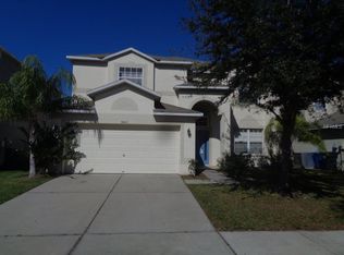 8445 Carriage Pointe Dr, Gibsonton, FL 33534