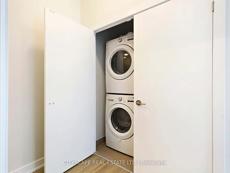 430 Square One Dr #426 — Photo 25