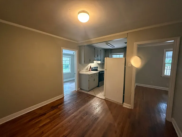 219 Vista Cir — Photo 3