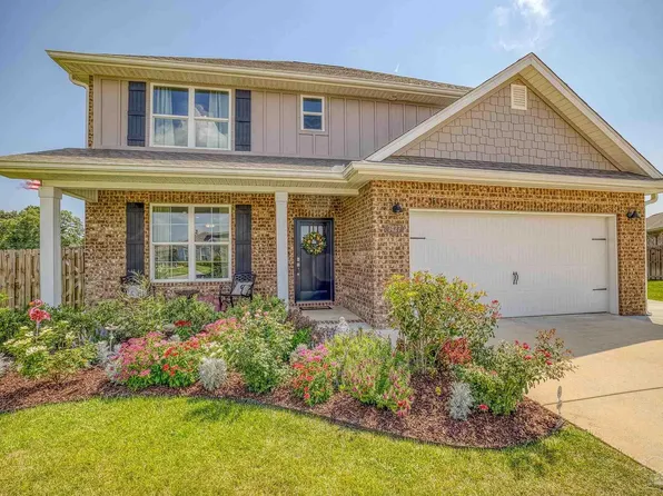 7427 Harvest Moon Ct, Pensacola, FL 32526