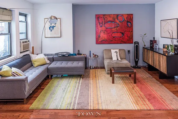 Rented by Town Residential | media 24