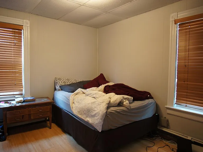 48 America St #2R — Photo 30