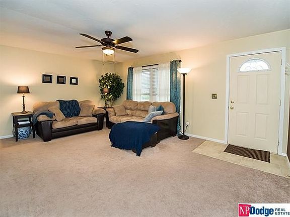 3rd image of 7209 S 69th St