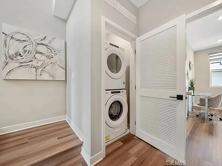 1311 W Cara Dr — Photo 20