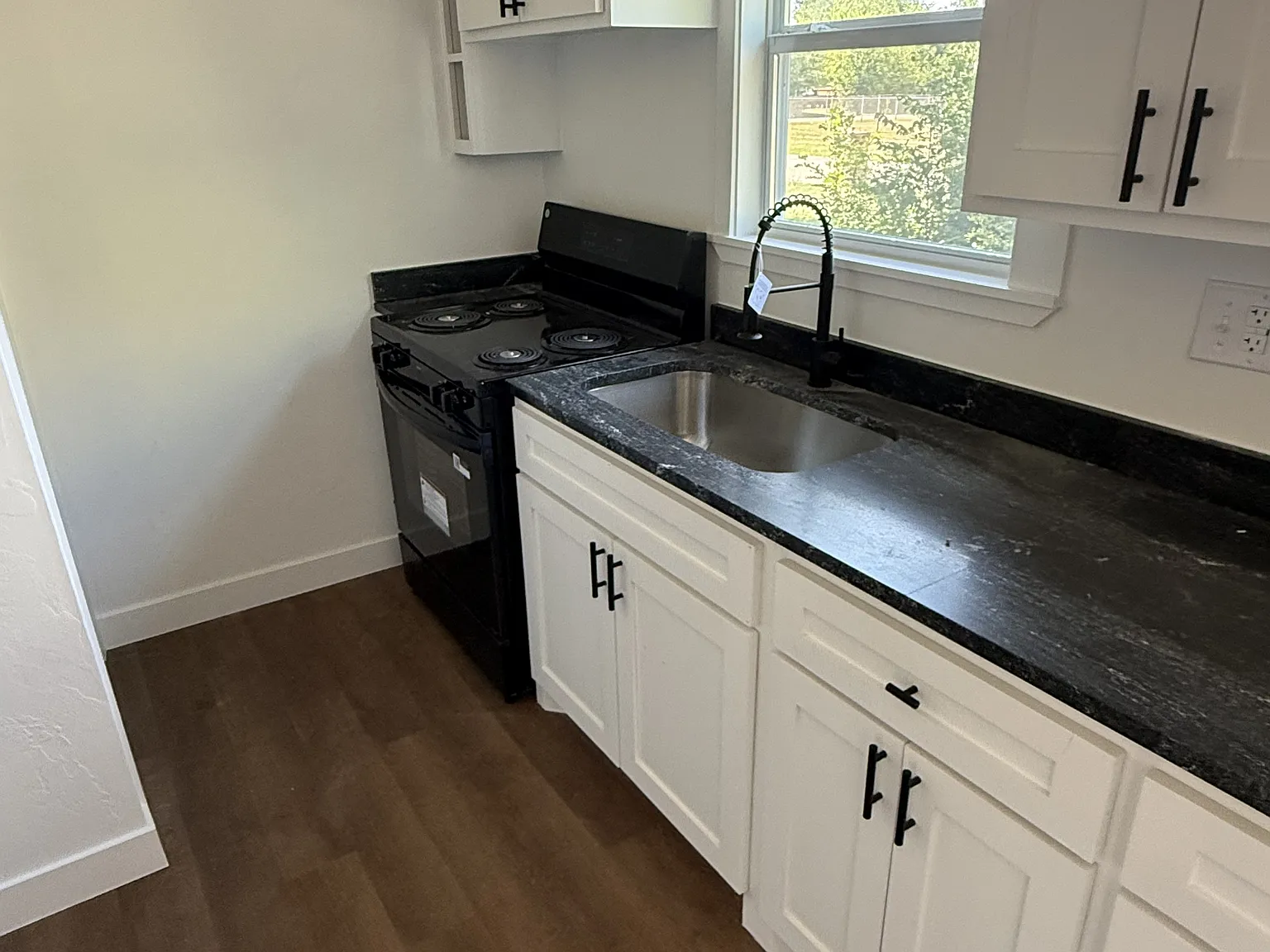 108 Glenhaven Drive - 1 — Photo 4
