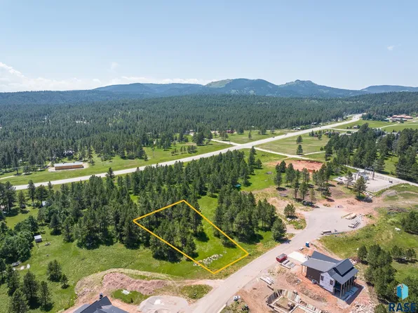 Miles Cooper Ct, Sturgis, SD 57785