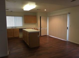 8906 Manalang Rd, Paradise, NV 89123