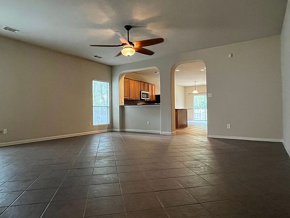 3rd image of 1905 Sorghum Hill Dr