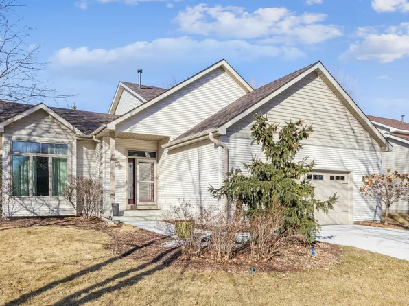 977 Trillium Ct, Eagan, MN 55123