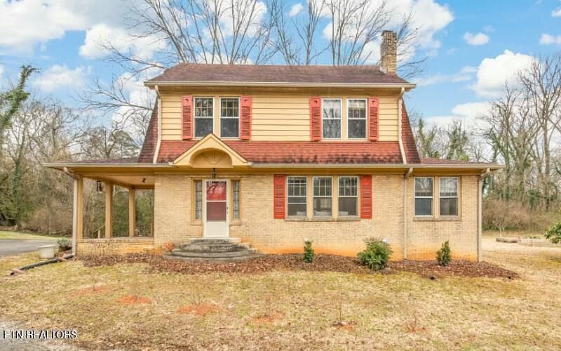 1st image of 2616 Delrose Dr