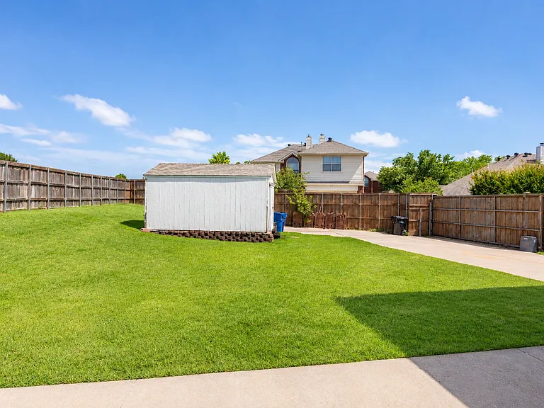 10057 Wyndbrook Dr — Photo 34