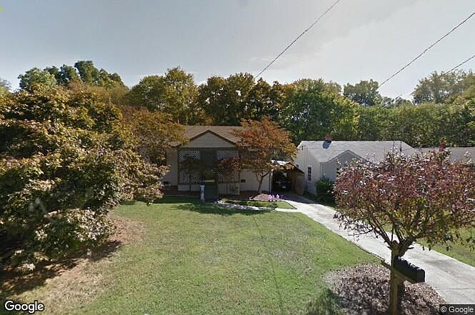 1st image of 1604 Roseland St