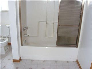 5th image of 5205 Plainfield Ave