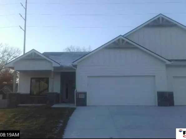 3515 Anaheim Ct, Lincoln, NE 68506