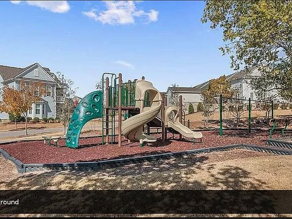 3rd image of 1162 Amelia Park Dr