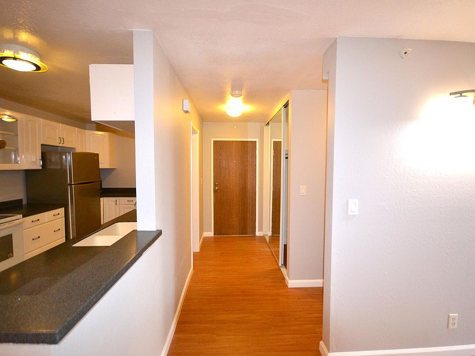Entry Hallway