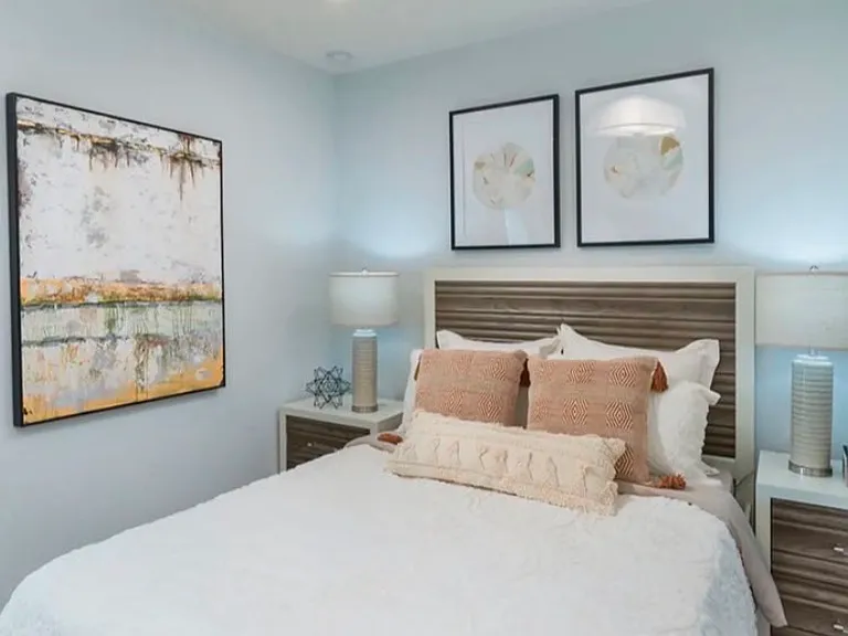 2571 Driftwood St — Photo 3