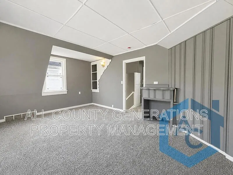 2 bed, 1.0 bath, $1,000 — Photo 3