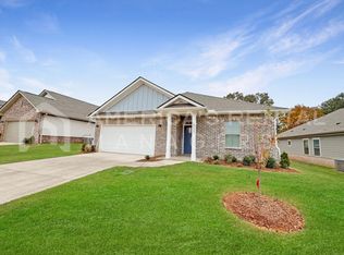 14533 Mountain Stream Dr, Athens, AL 35613