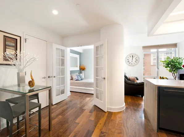 2 Northside Piers image 1 of 11