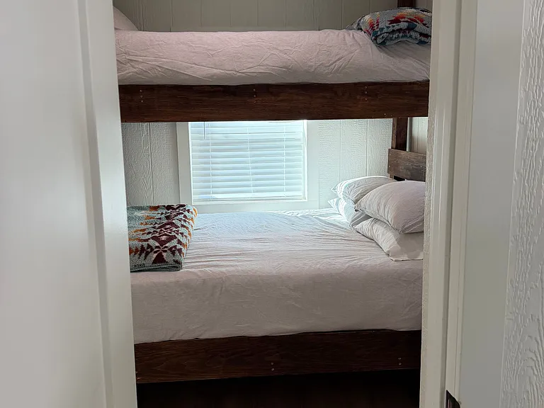 2564 Knox Ave #A — Photo 6