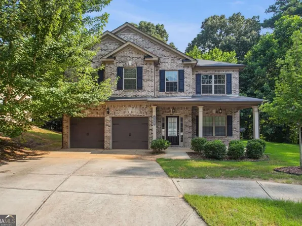318 Corine Ct, Lawrenceville, GA 30045
