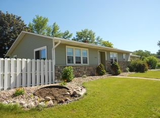 1215 E Lieg Ave, Shawano, WI 54166