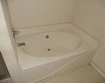 2nd image of 126 Bonnies Way