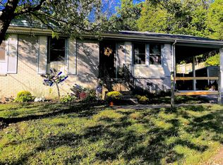 129 S Valley Rd, Hendersonville, TN 37075