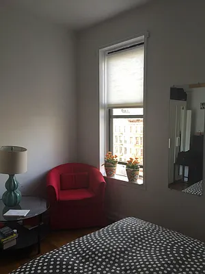 Rented by Keller Williams NYC | media 19
