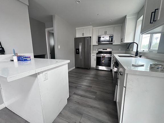 2nd image of 11344 Hatteras St #A12