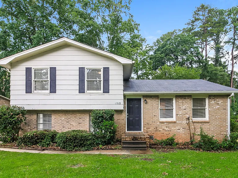 6183 Fieldcrest Dr — Photo 1