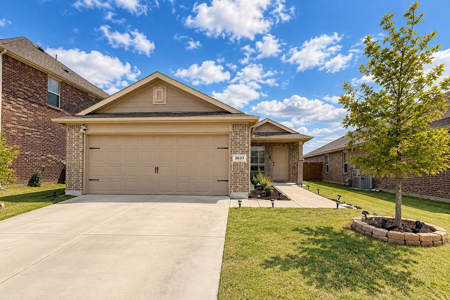 3 bed, 1411 sqft, $2,250 — Photo 1