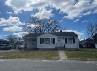 67 Highland Dr, Waterbury, CT 06708