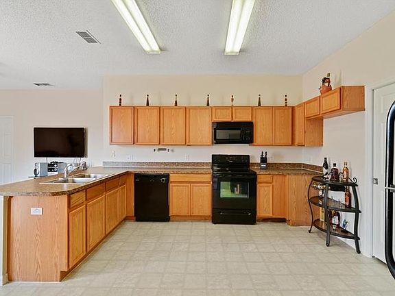 5th image of 905 Hudson Valley Dr