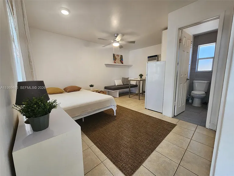 315 Walnut St #2 — Photo 6