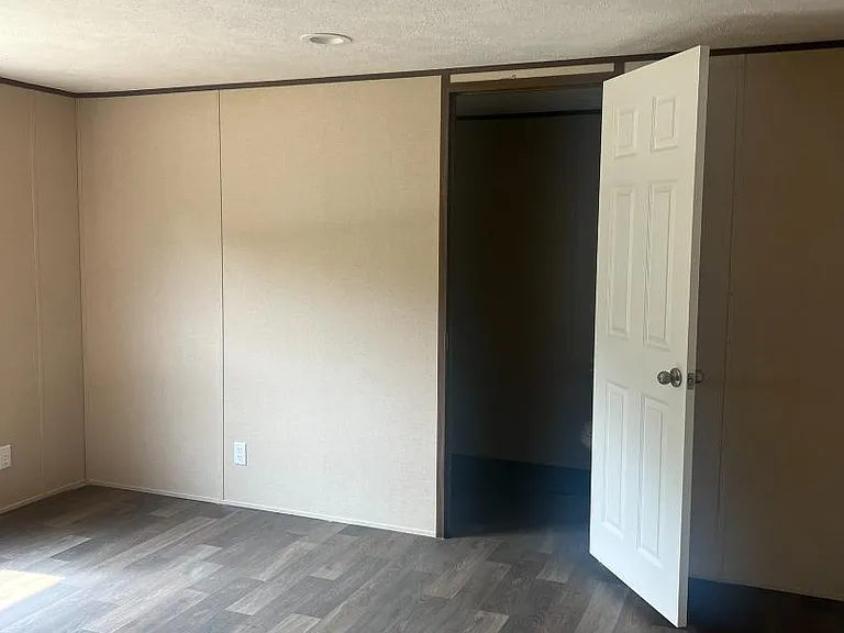 Unit Photo