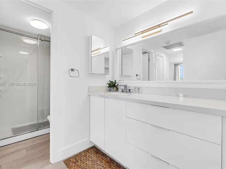 300 Bayview Dr #214 — Photo 13