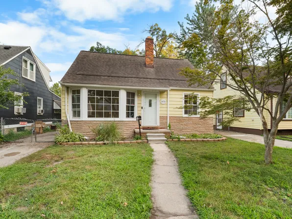 24731 Chicago St, Dearborn, MI 48124