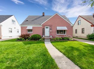 26280 Ronald St, Roseville, MI 48066