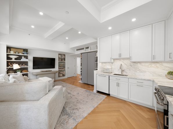 160 Central Park S #1817